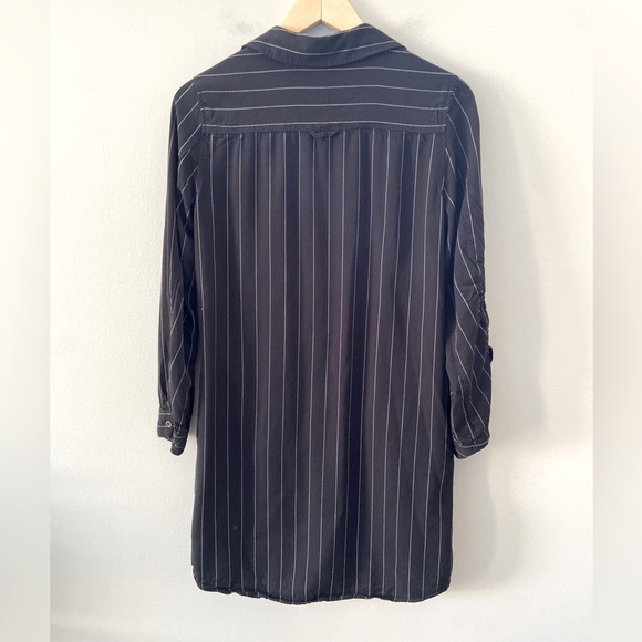 Velvet Heart Black And White Striped Long Sleeve Button Front Pocket Shirt Dress - Picture 4 of 4